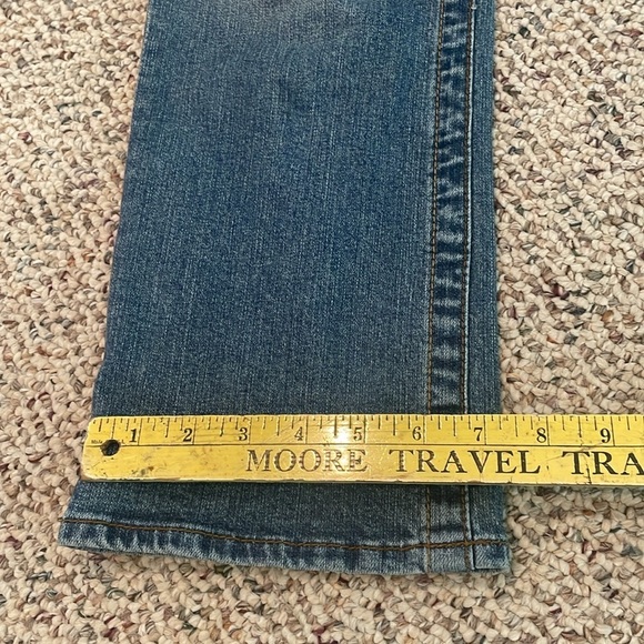 Delia’s Bailey Ladies/Teens Denim Capris - Picture 9 of 10